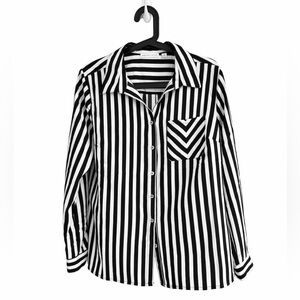 Notations Striped Long Sleeve Button Down Blouse 🖤🤍